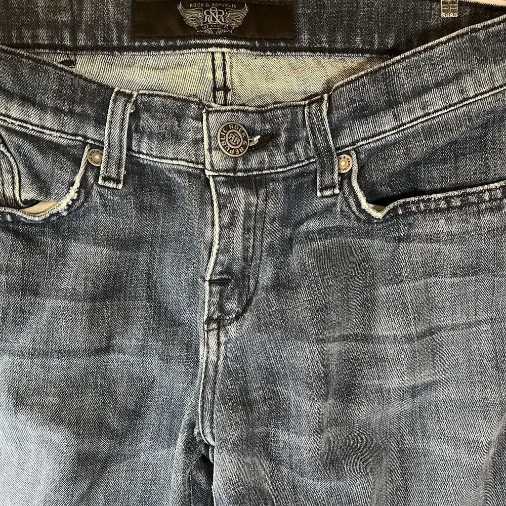 Rock & Republic Women's Flare Denim Jeans Size 28 RN# 110113 CA# 19371- EUC